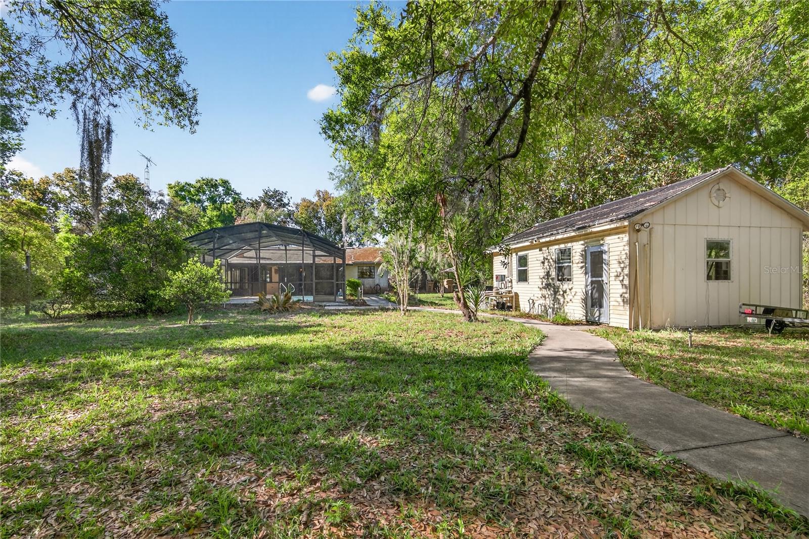 11449 OCKLAWAHA DR, LEESBURG, FL, 34788