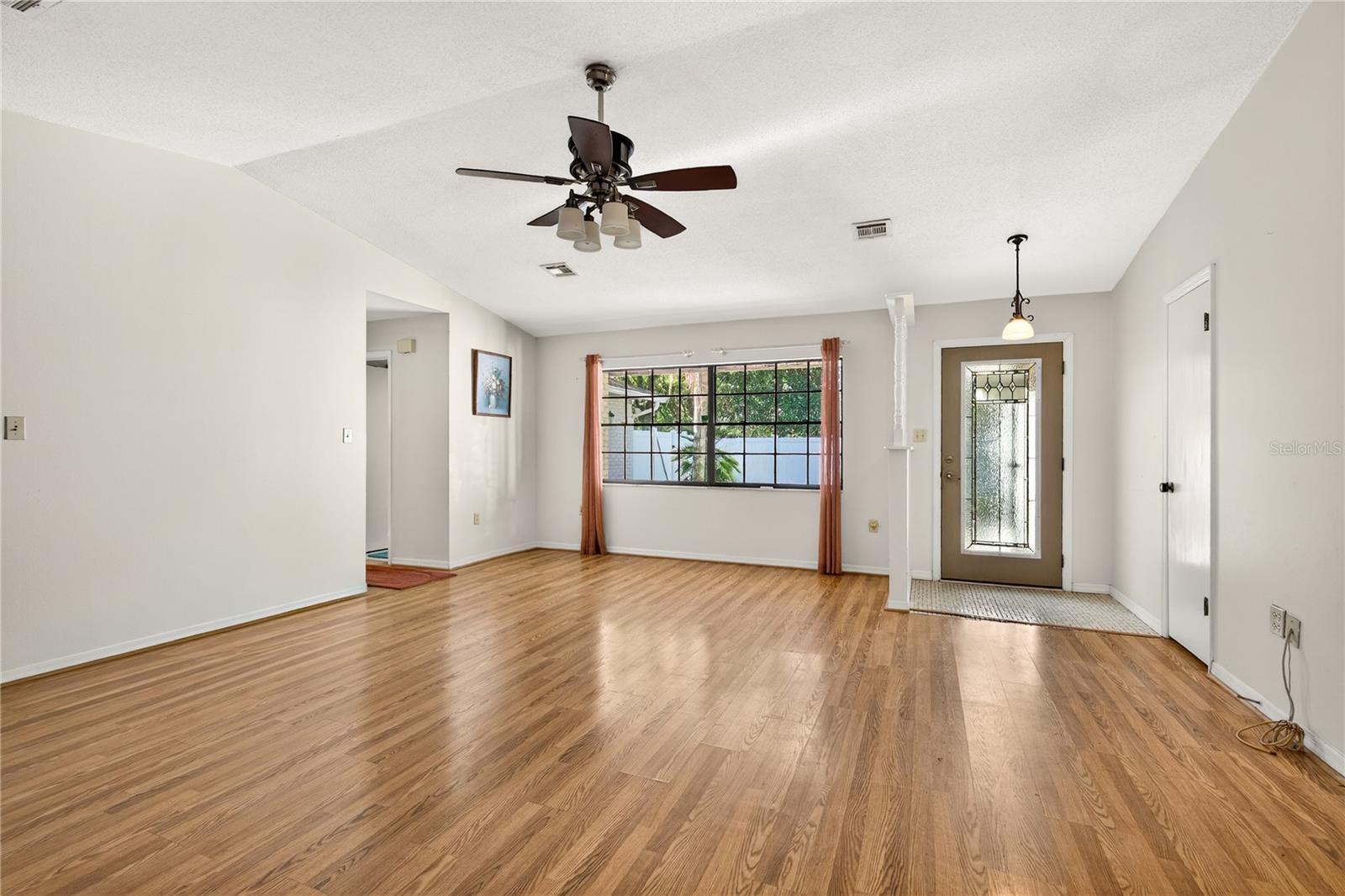 11449 OCKLAWAHA DR, LEESBURG, FL, 34788