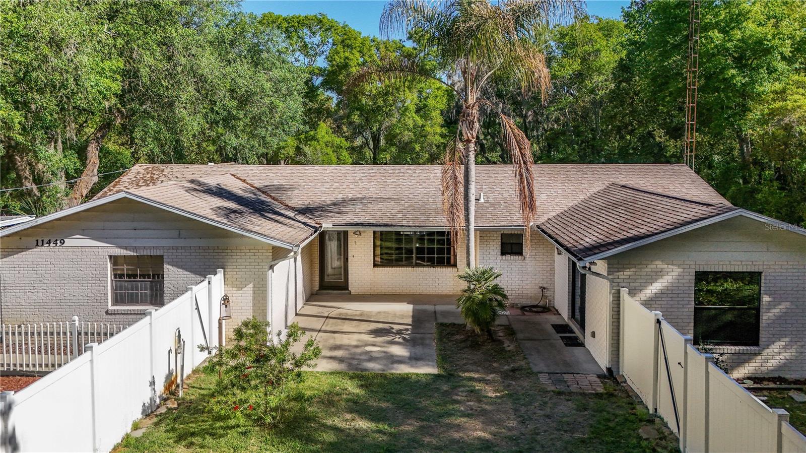 11449 OCKLAWAHA DR, LEESBURG, FL, 34788