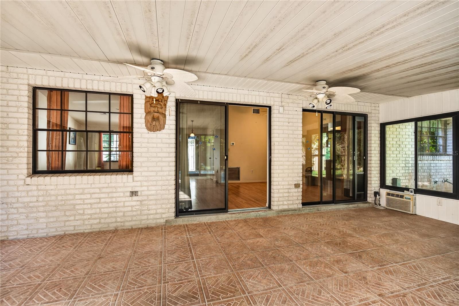 11449 OCKLAWAHA DR, LEESBURG, FL, 34788