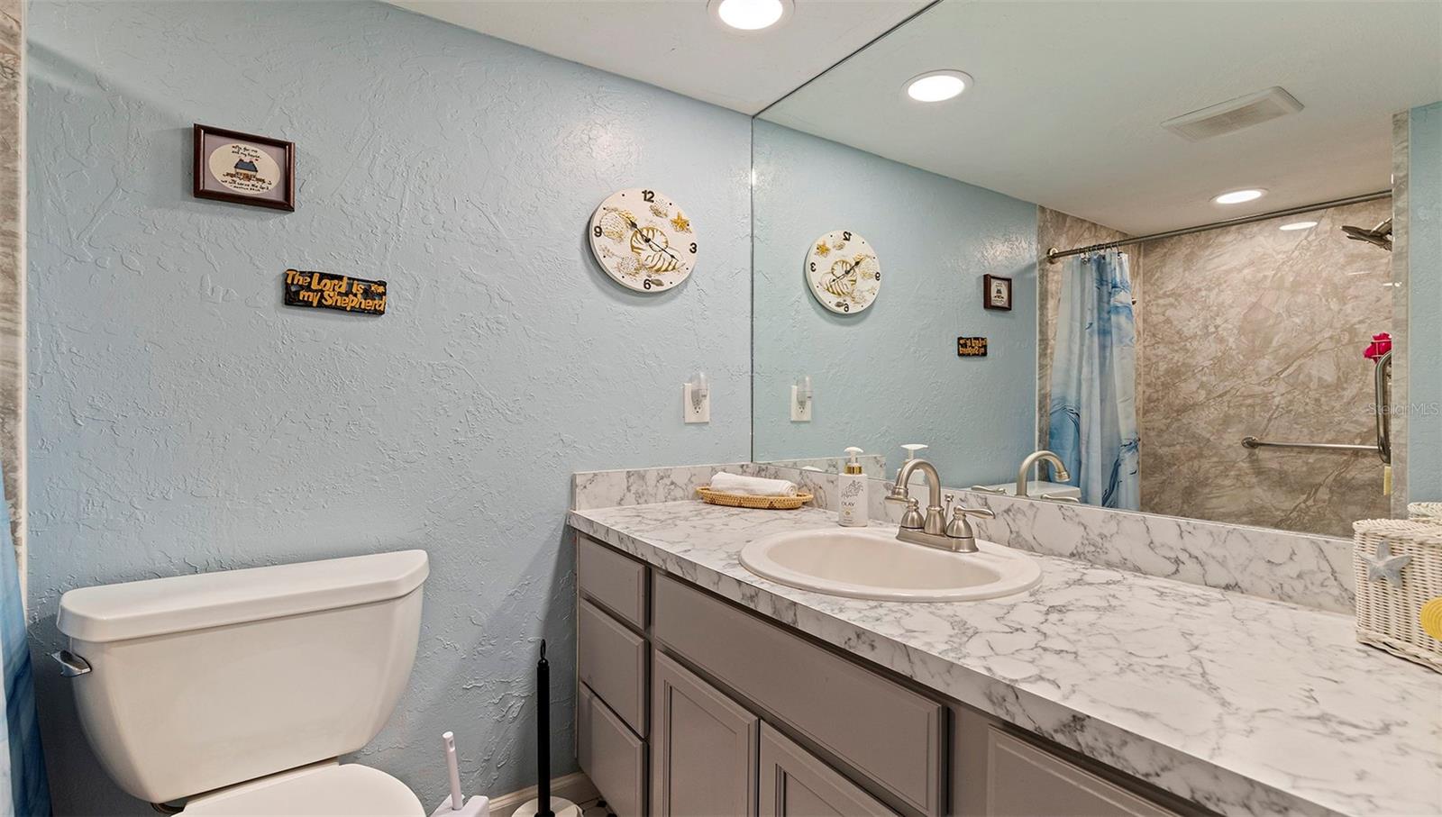 4910 BAY ST NE #310, ST PETERSBURG, FL, 33703