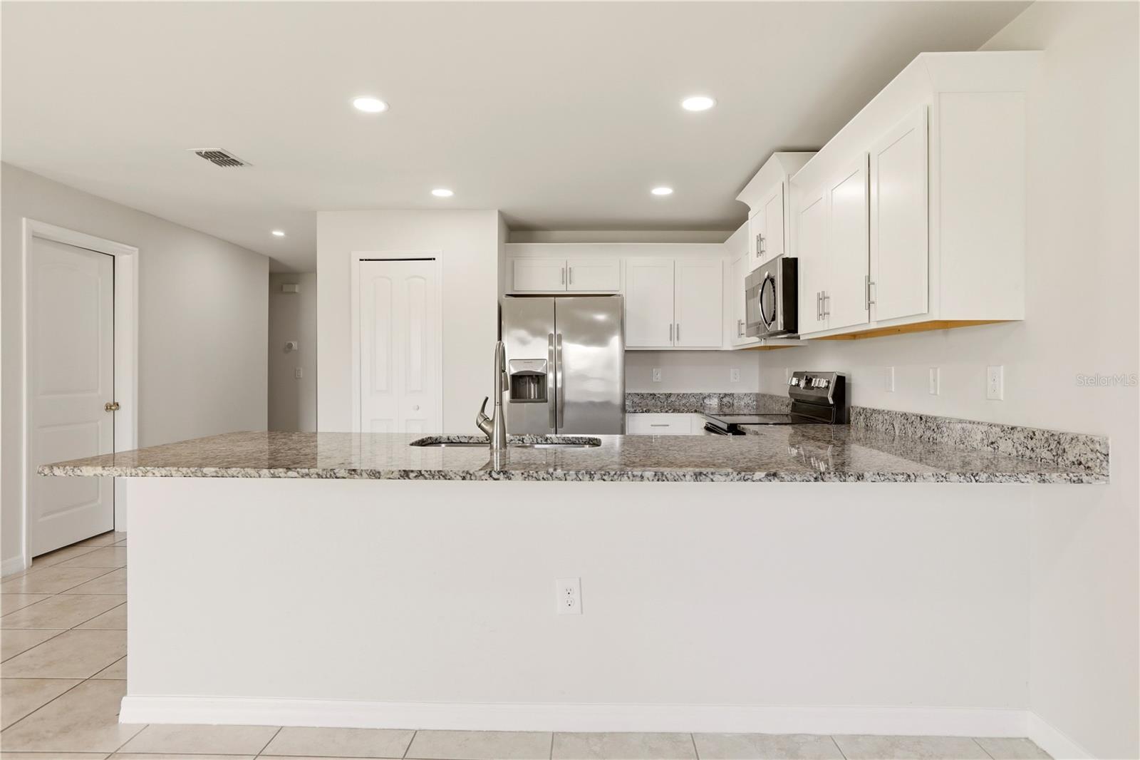 1317 NE 2ND AVE, CAPE CORAL, FL, 33909