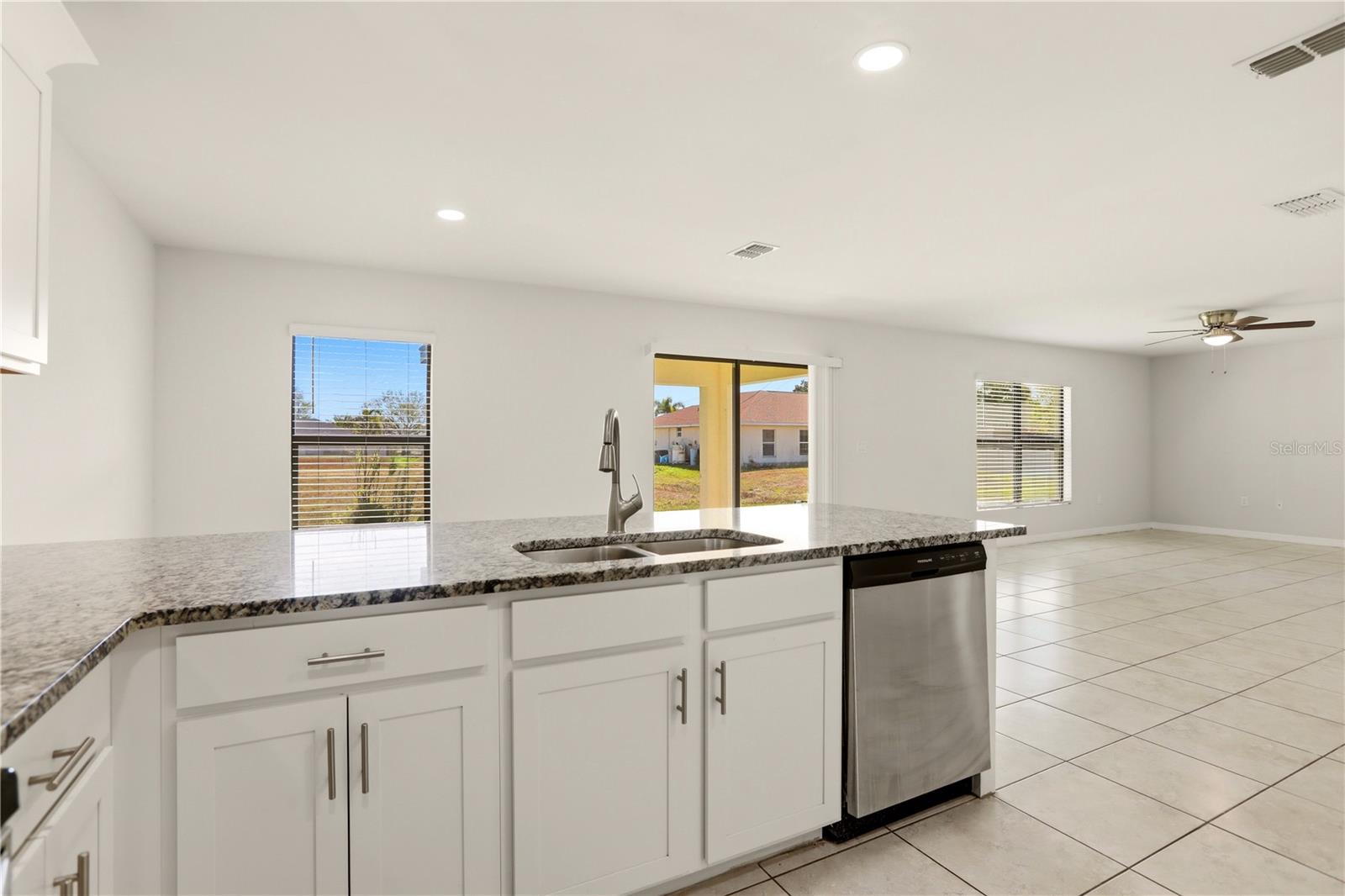 1317 NE 2ND AVE, CAPE CORAL, FL, 33909