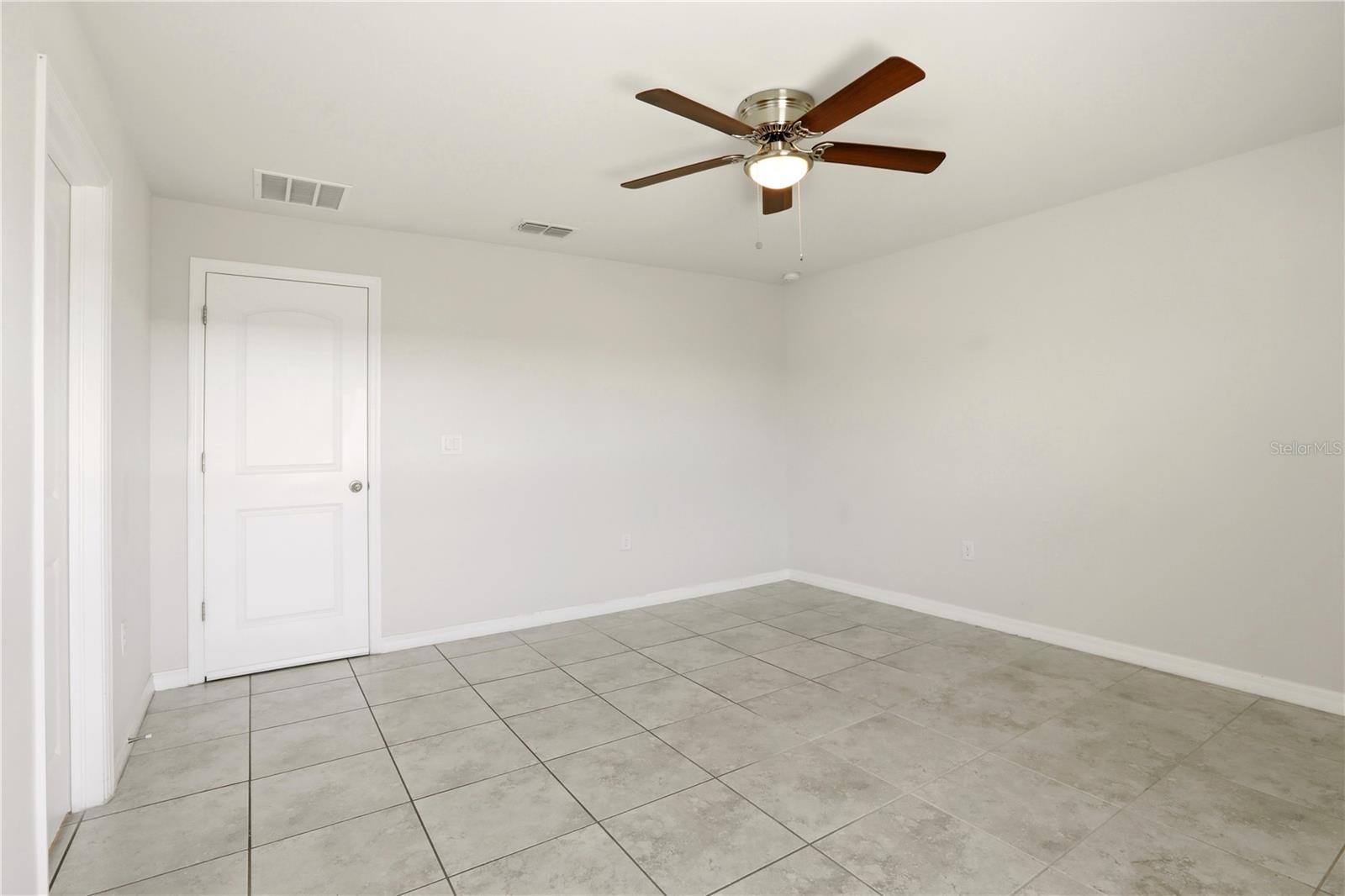 1317 NE 2ND AVE, CAPE CORAL, FL, 33909
