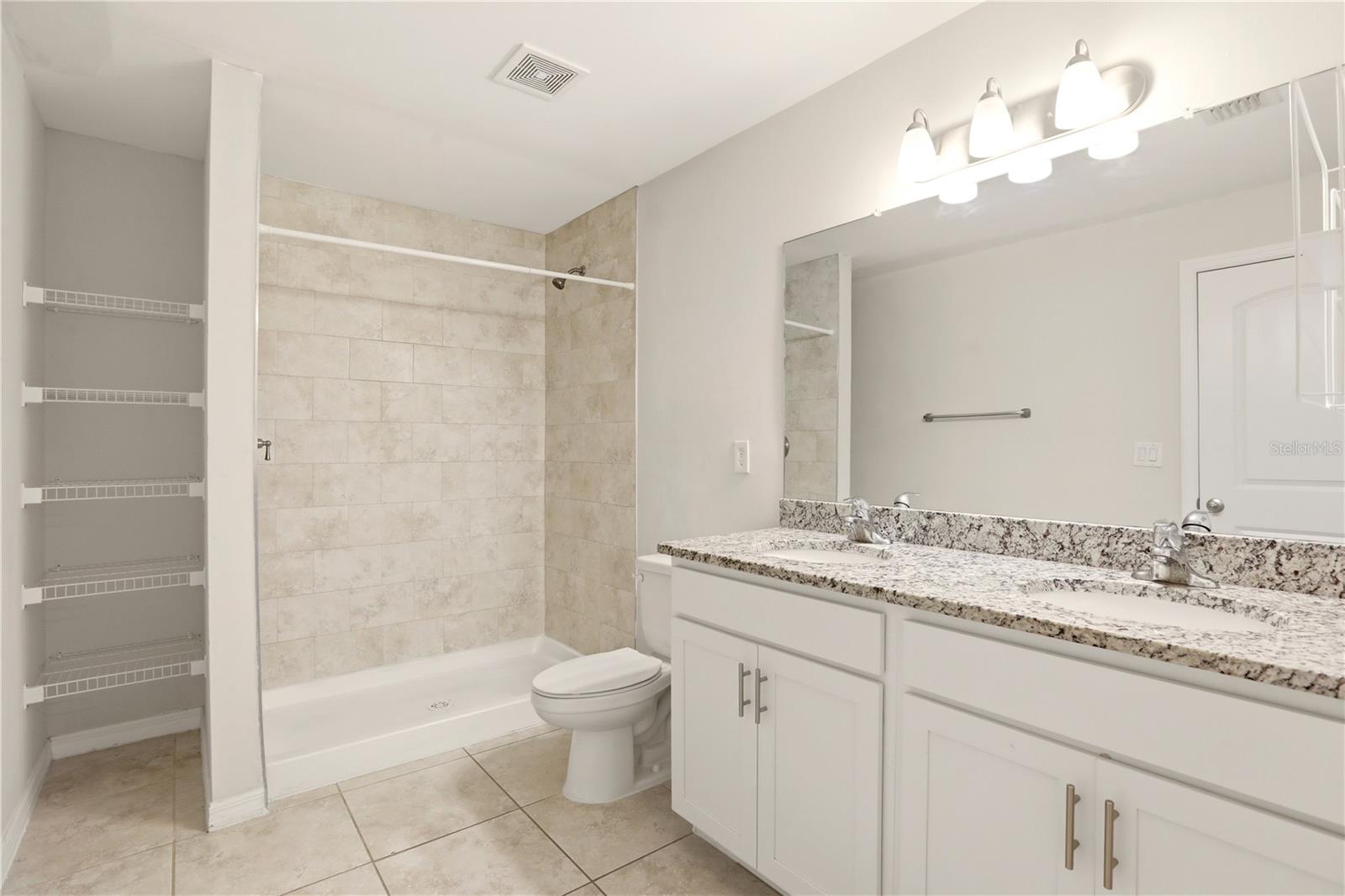 1317 NE 2ND AVE, CAPE CORAL, FL, 33909