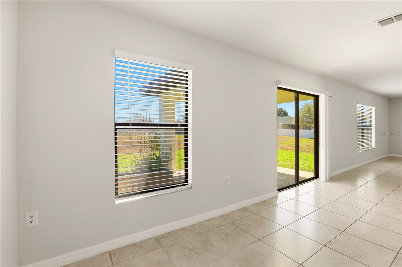 1317 NE 2ND AVE, CAPE CORAL, FL, 33909