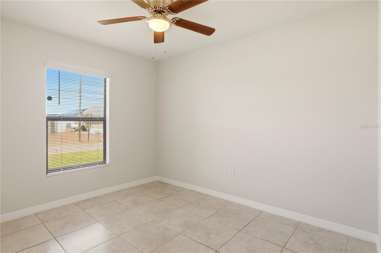 1317 NE 2ND AVE, CAPE CORAL, FL, 33909
