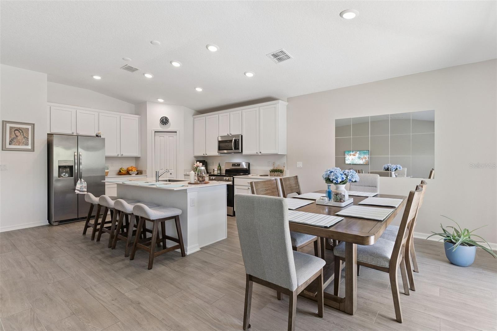 3963 WILLOWBROOK DR, EDGEWATER, FL, 32141