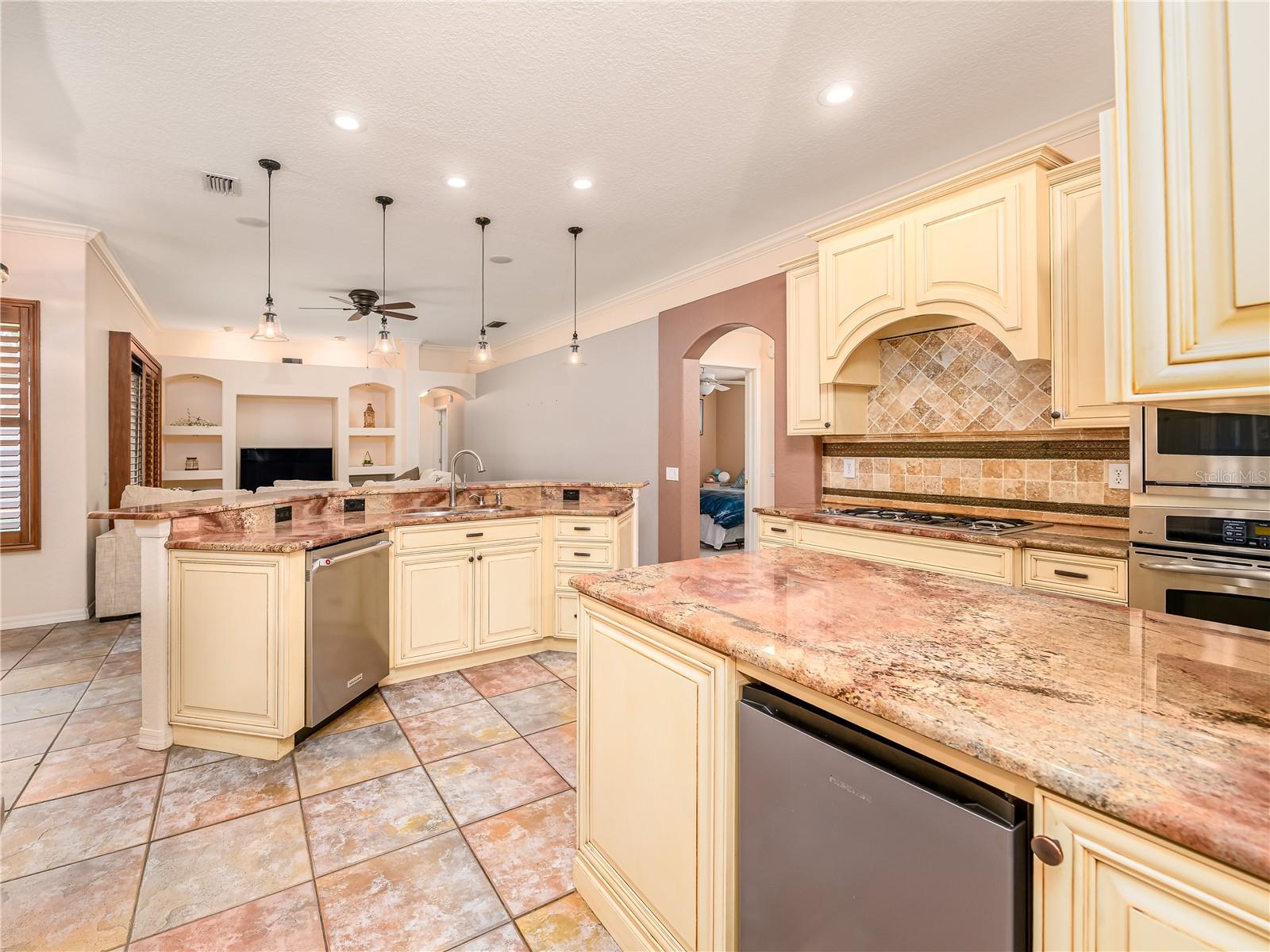 Kitchen with plenty of counter space