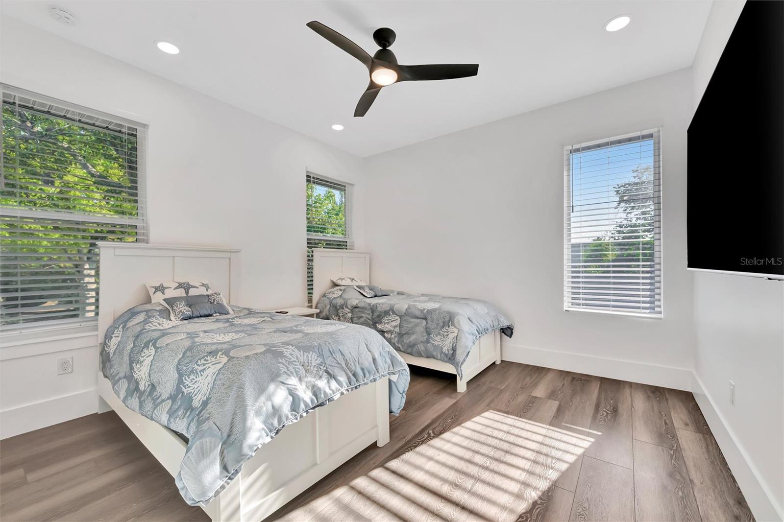 3723 NORWOOD CT, SARASOTA, FL, 34234