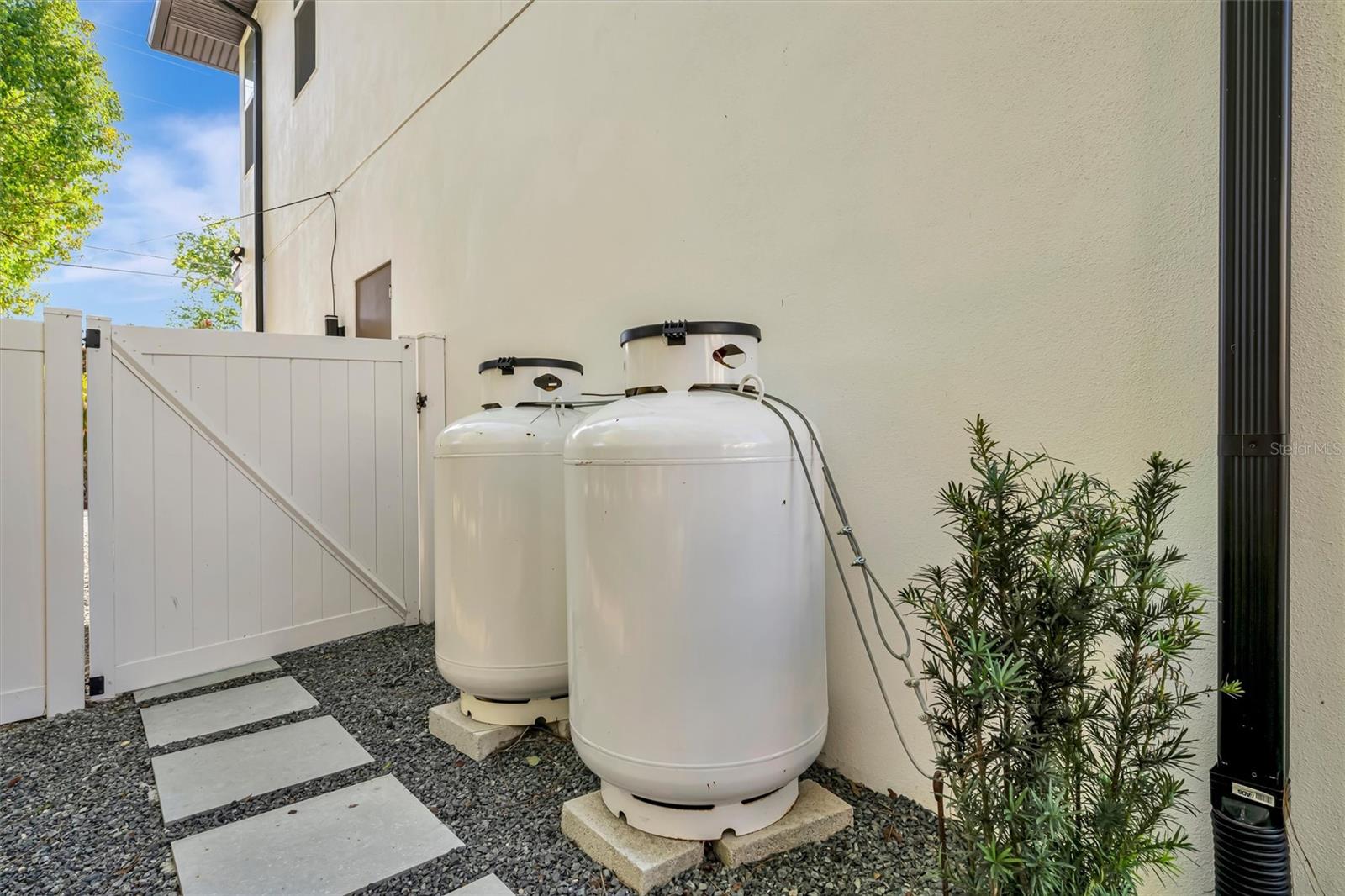 3723 NORWOOD CT, SARASOTA, FL, 34234