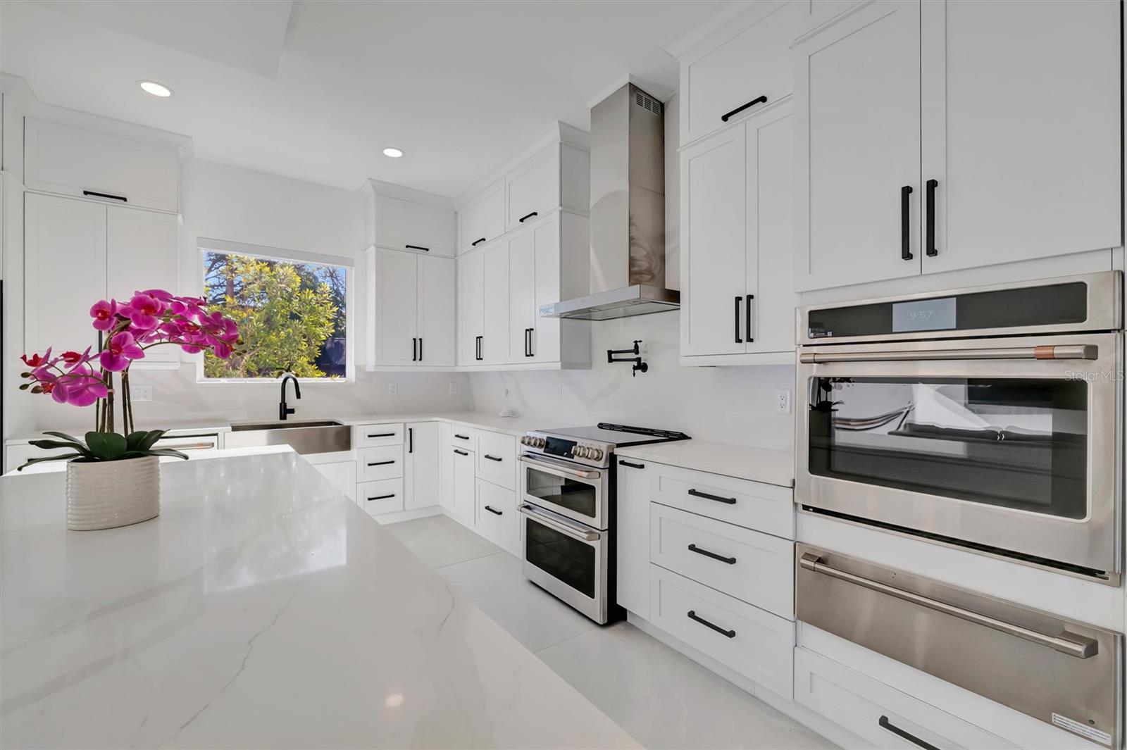 3723 NORWOOD CT, SARASOTA, FL, 34234