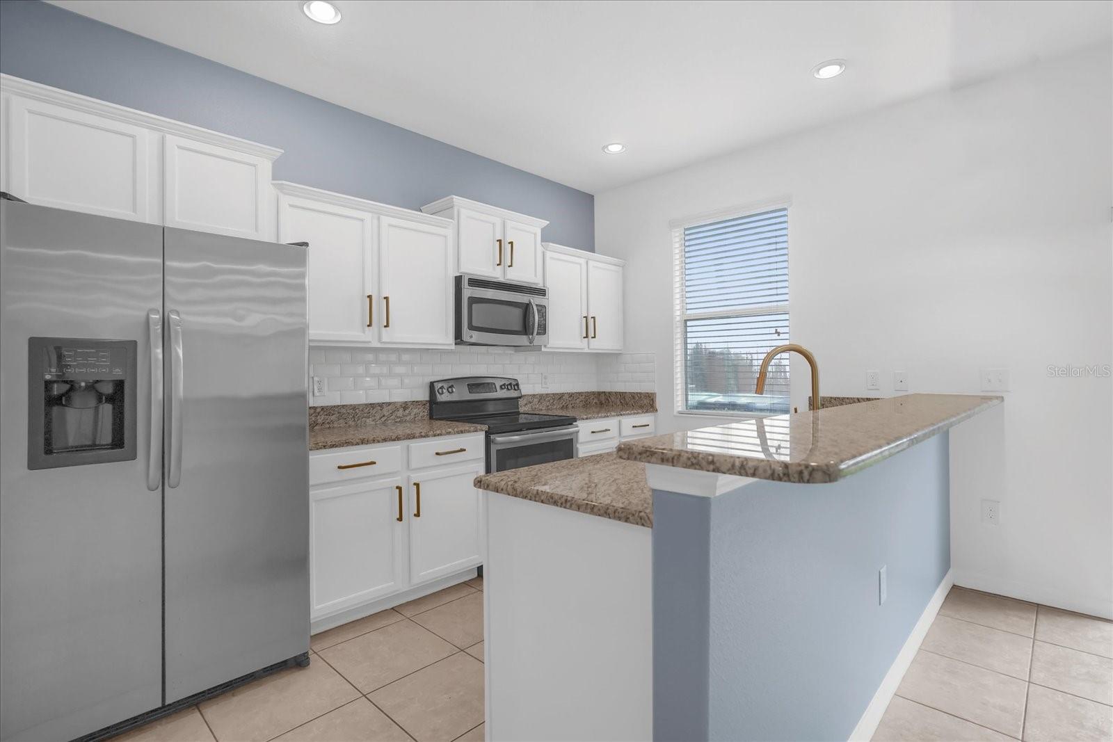 10815 SAVANNAH LANDING CIR, ORLANDO, FL, 32832