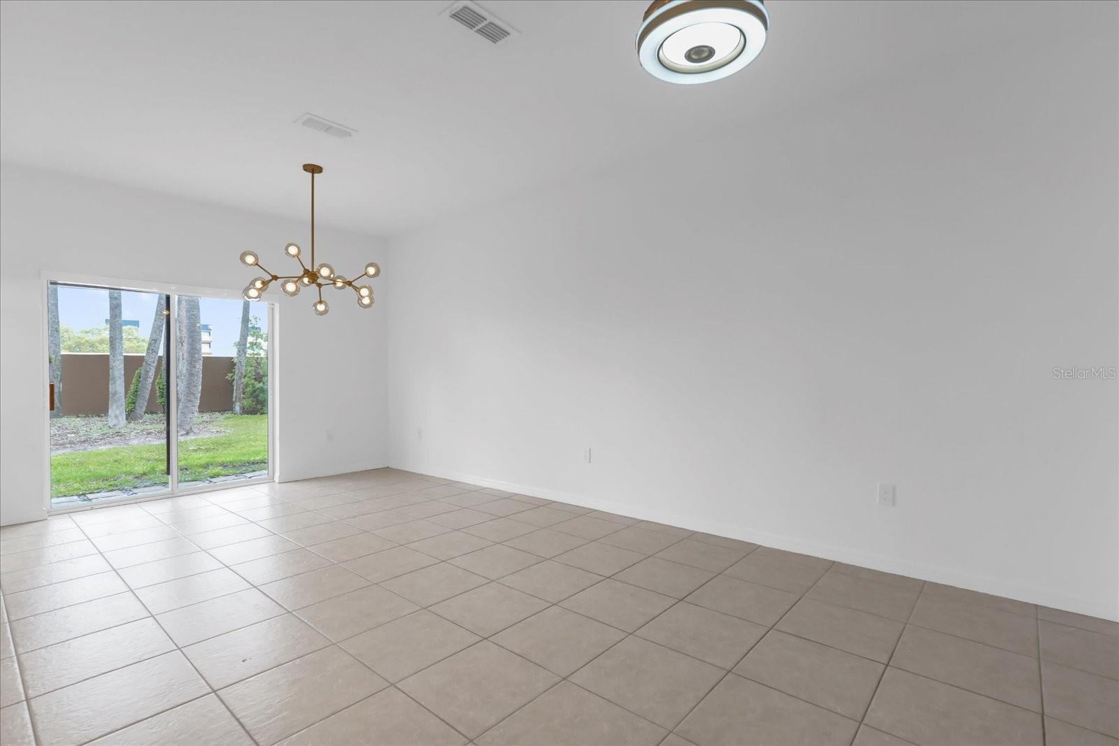 10815 SAVANNAH LANDING CIR, ORLANDO, FL, 32832