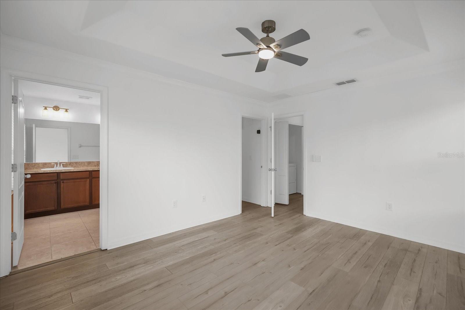 10815 SAVANNAH LANDING CIR, ORLANDO, FL, 32832