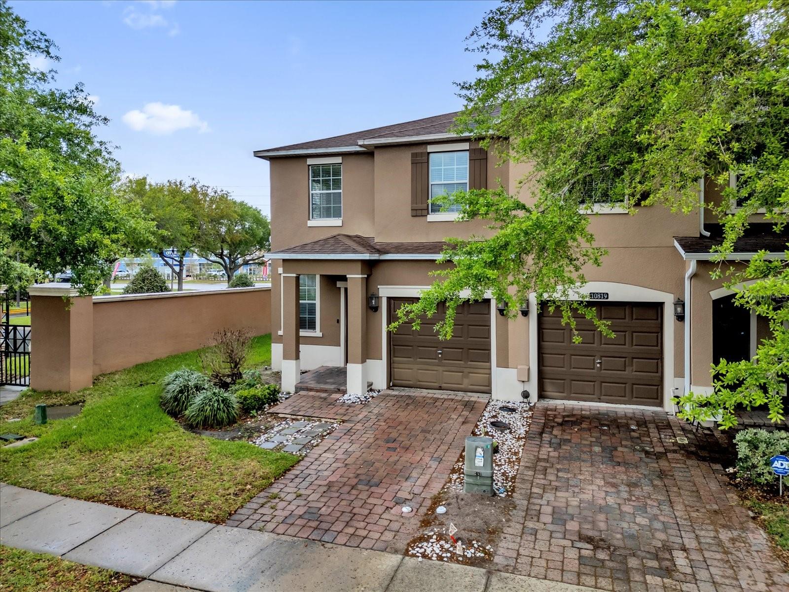 10815 SAVANNAH LANDING CIR, ORLANDO, FL, 32832
