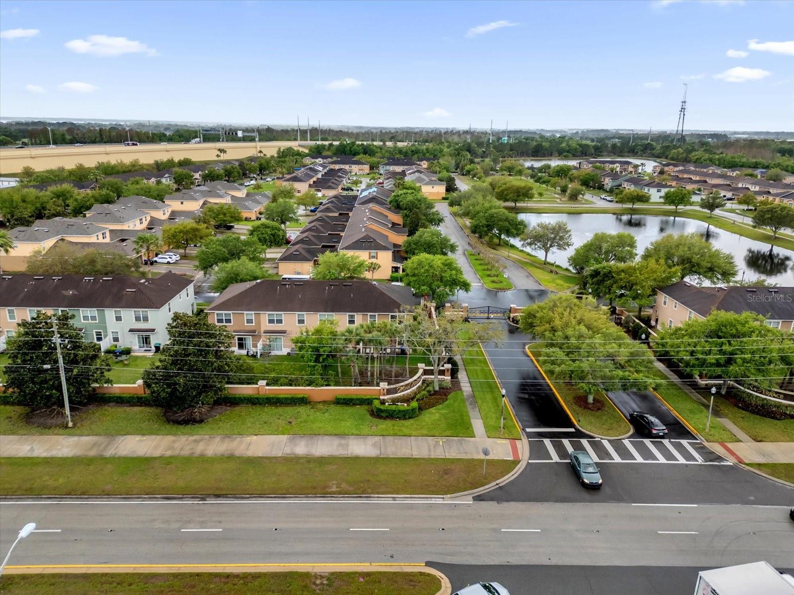 10815 SAVANNAH LANDING CIR, ORLANDO, FL, 32832