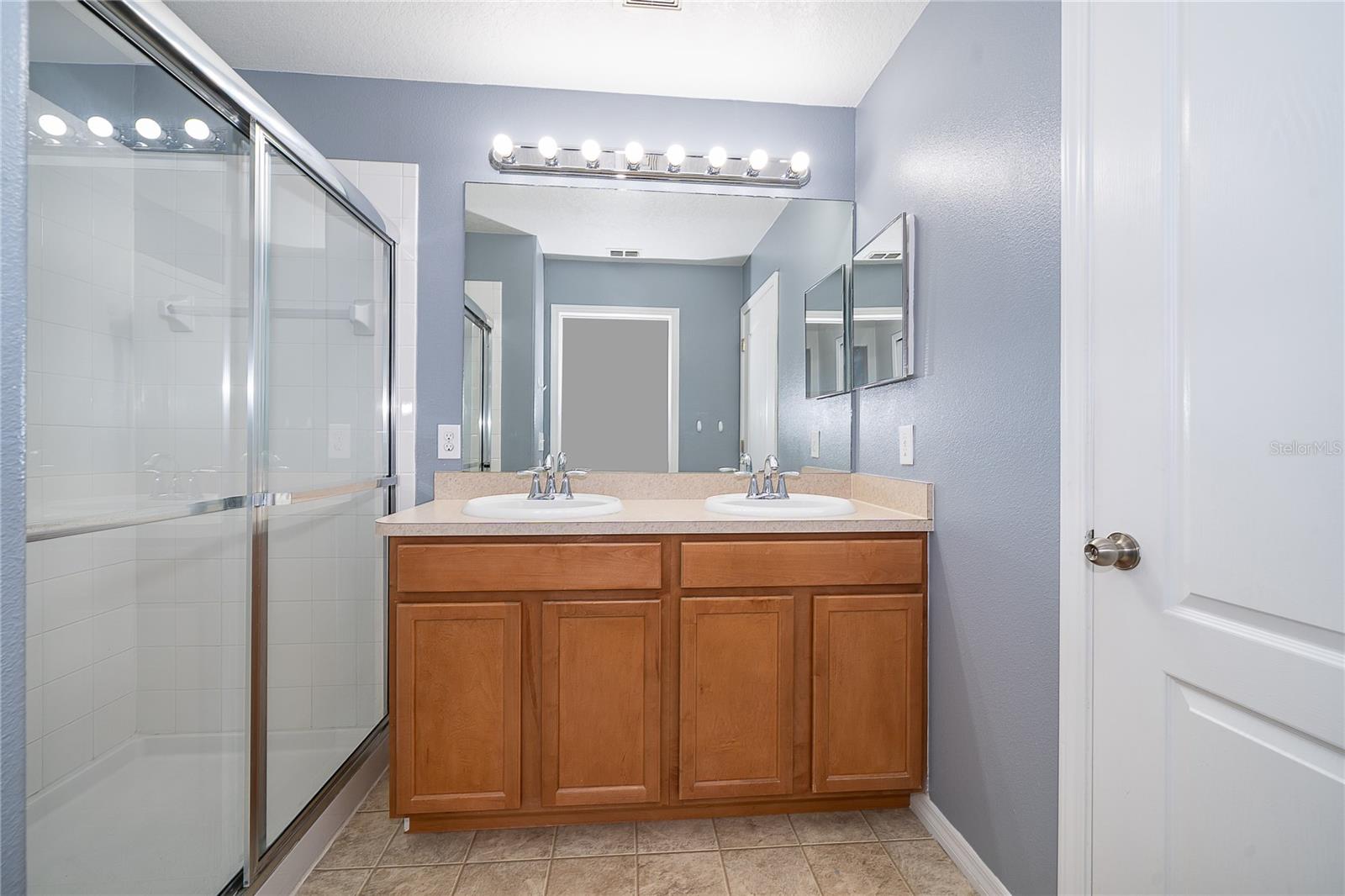 2942 RODRICK CIR, ORLANDO, FL, 32824