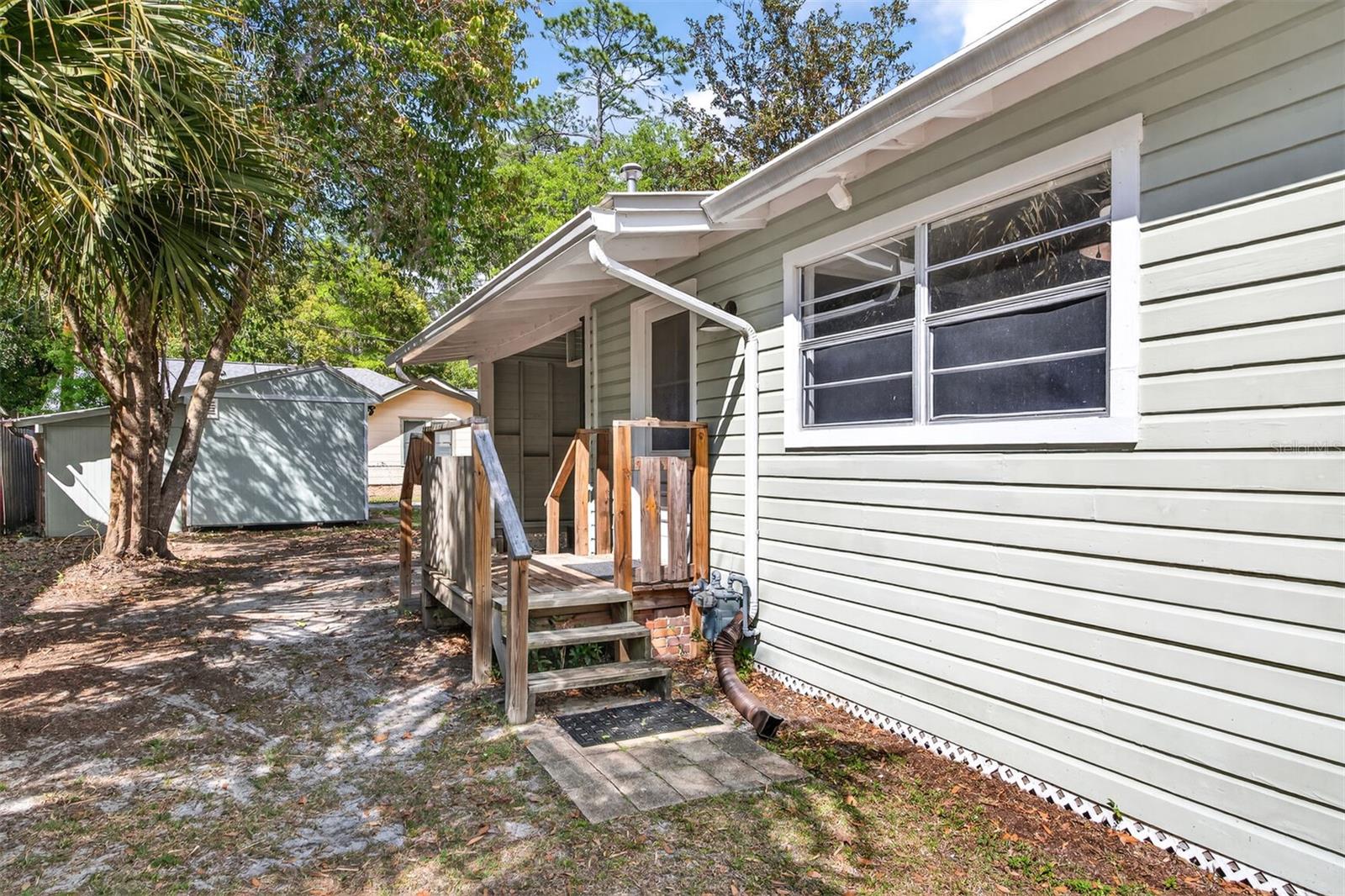 630 NE 6TH AVE, GAINESVILLE, FL, 32601