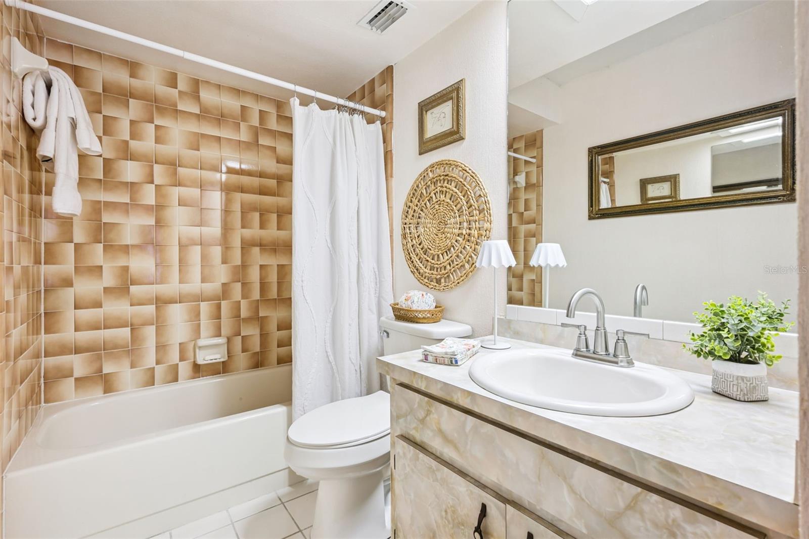 3095 BRIDGEHAMPTON LN, ORLANDO, FL, 32812