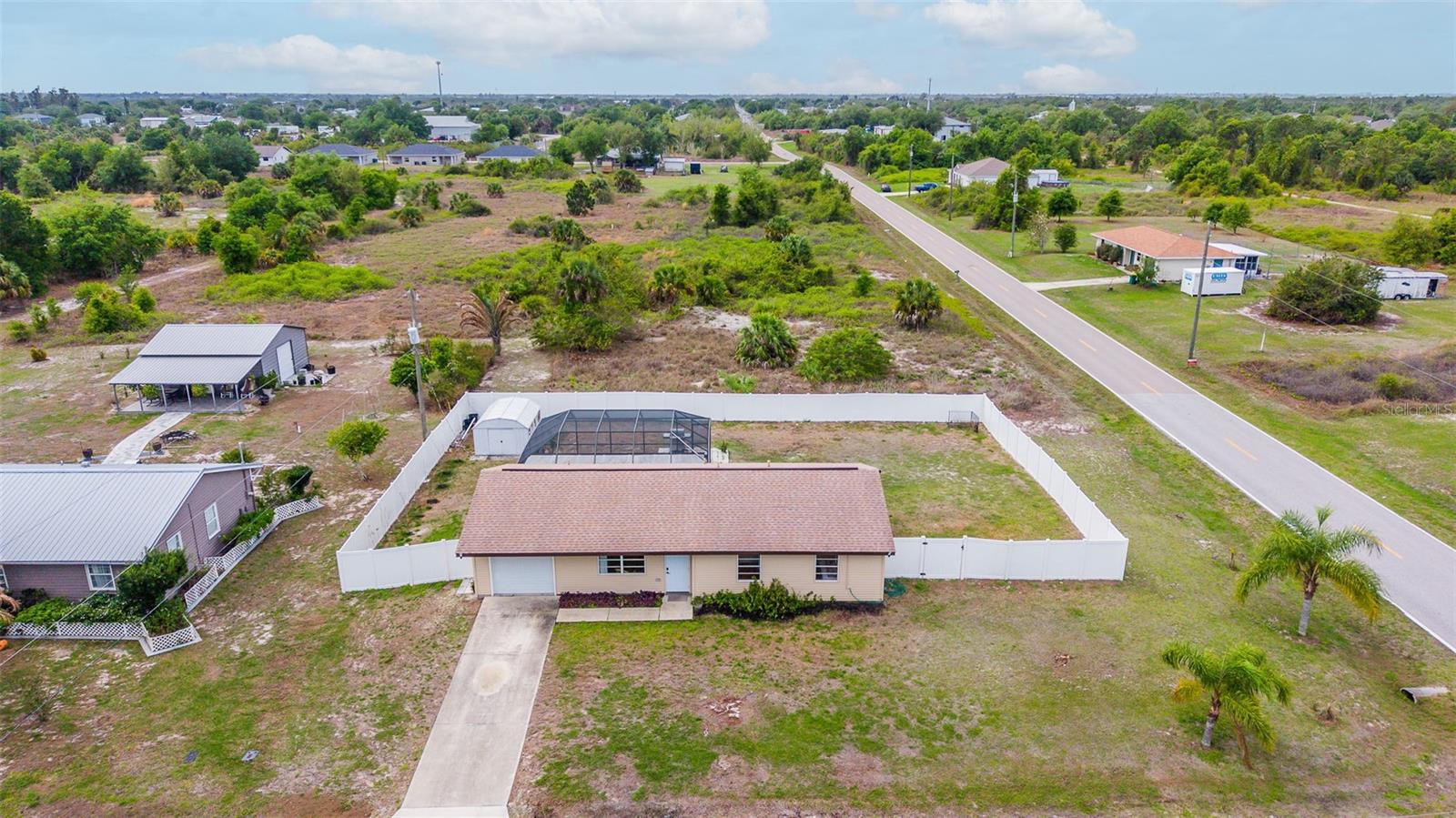 27035 MENTOR LN, PUNTA GORDA, FL, 33983