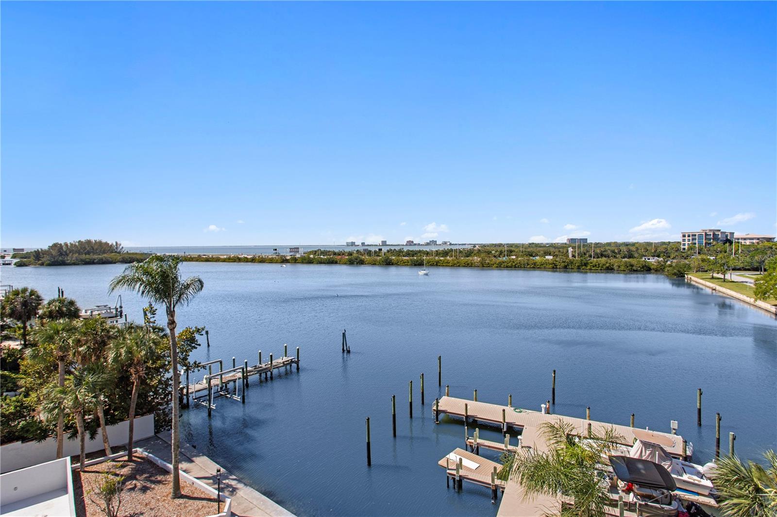 5701 MARINER ST #504A, TAMPA, FL, 33609