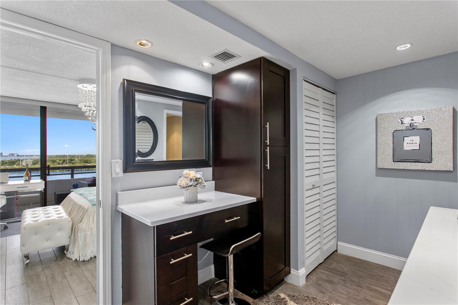 5701 MARINER ST #504A, TAMPA, FL, 33609