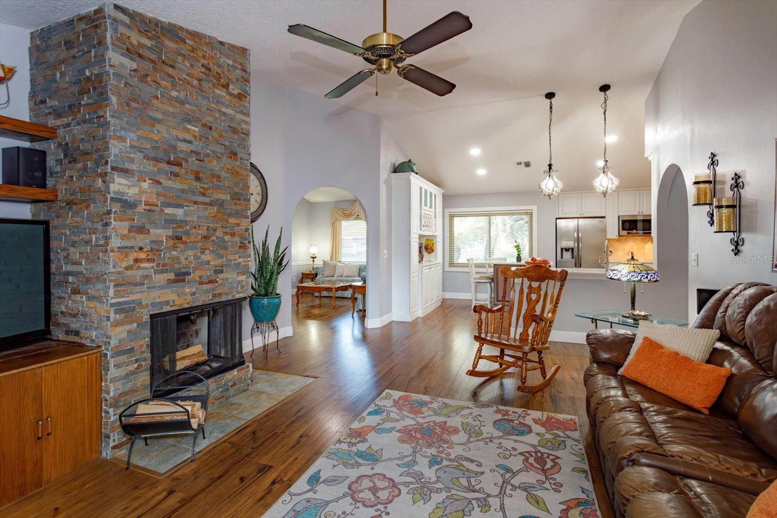 9237 SABAL PALM CIR, WINDERMERE, FL, 34786