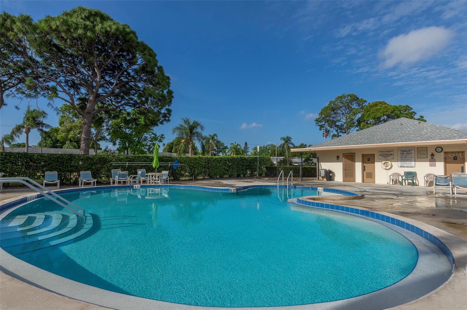 8303 ANNWOOD RD, SEMINOLE, FL, 33777