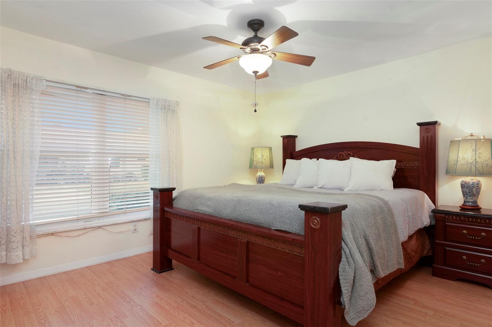 8303 ANNWOOD RD, SEMINOLE, FL, 33777