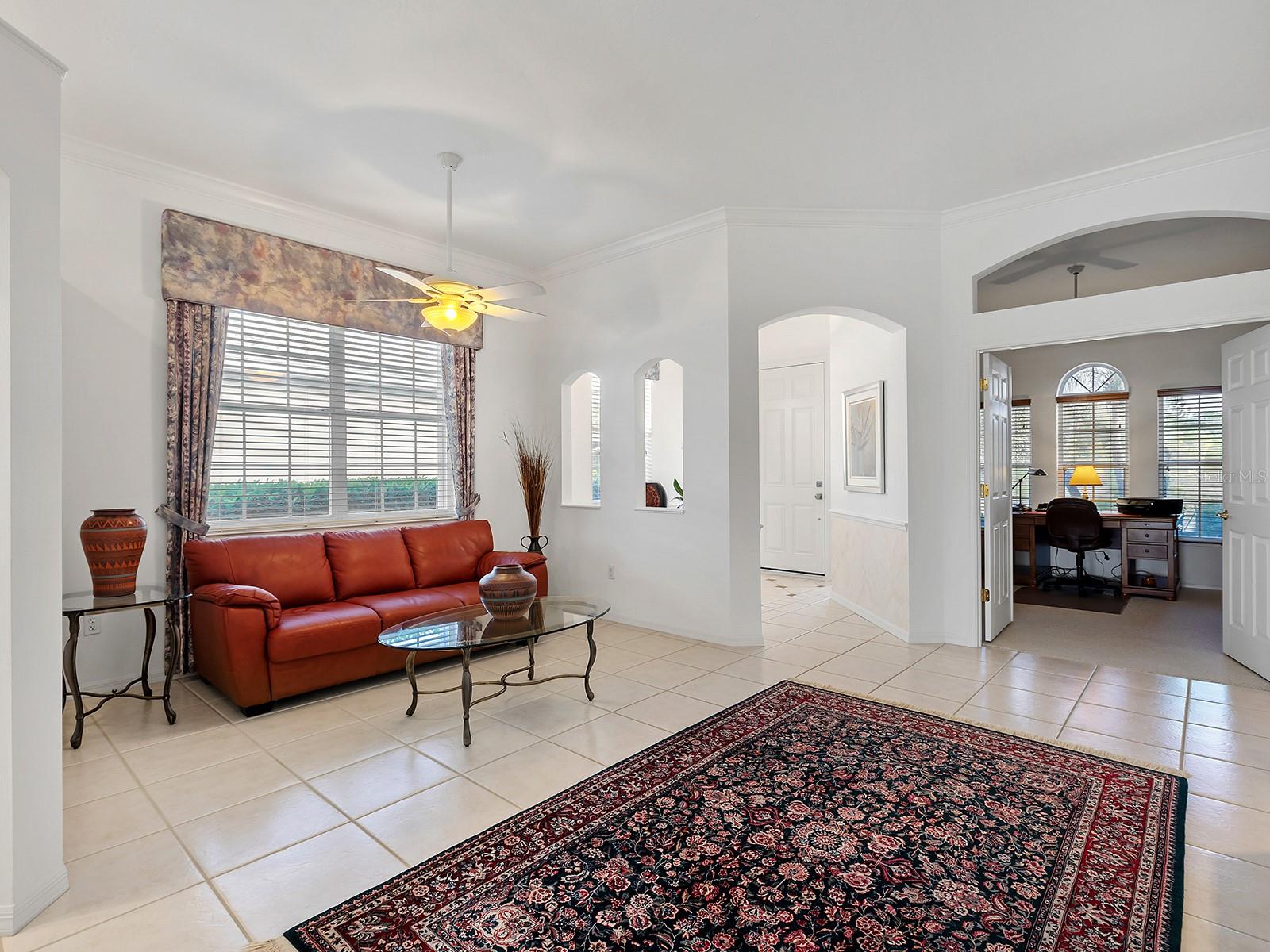 10106 GLENMORE AVE, BRADENTON, FL, 34202