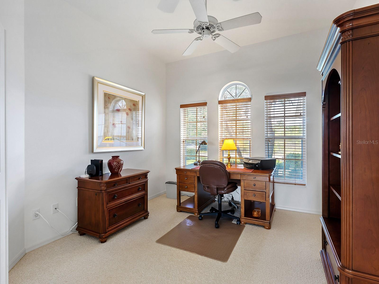 10106 GLENMORE AVE, BRADENTON, FL, 34202