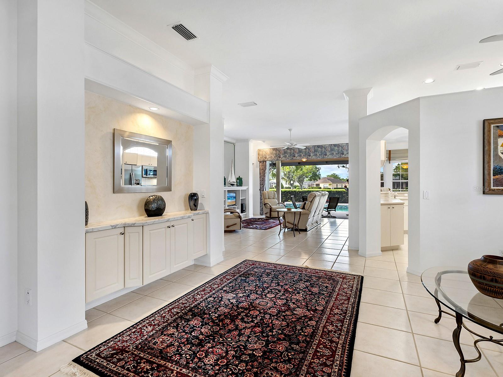 10106 GLENMORE AVE, BRADENTON, FL, 34202