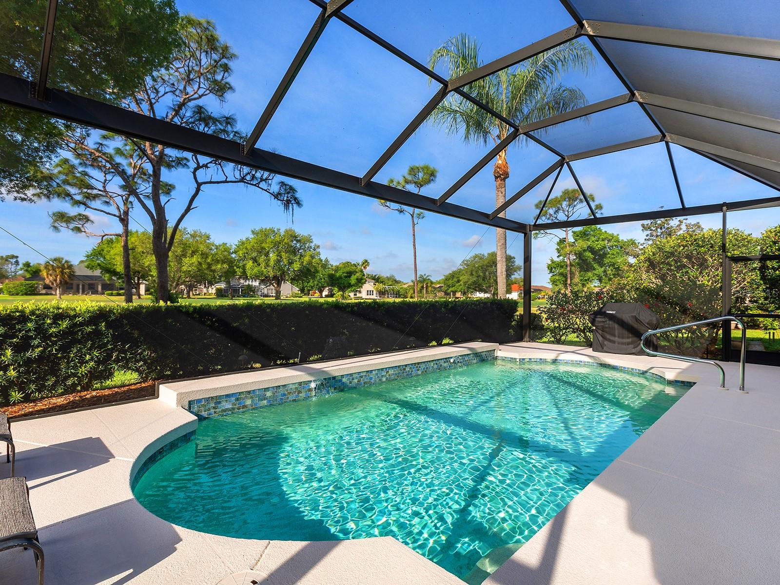 10106 GLENMORE AVE, BRADENTON, FL, 34202