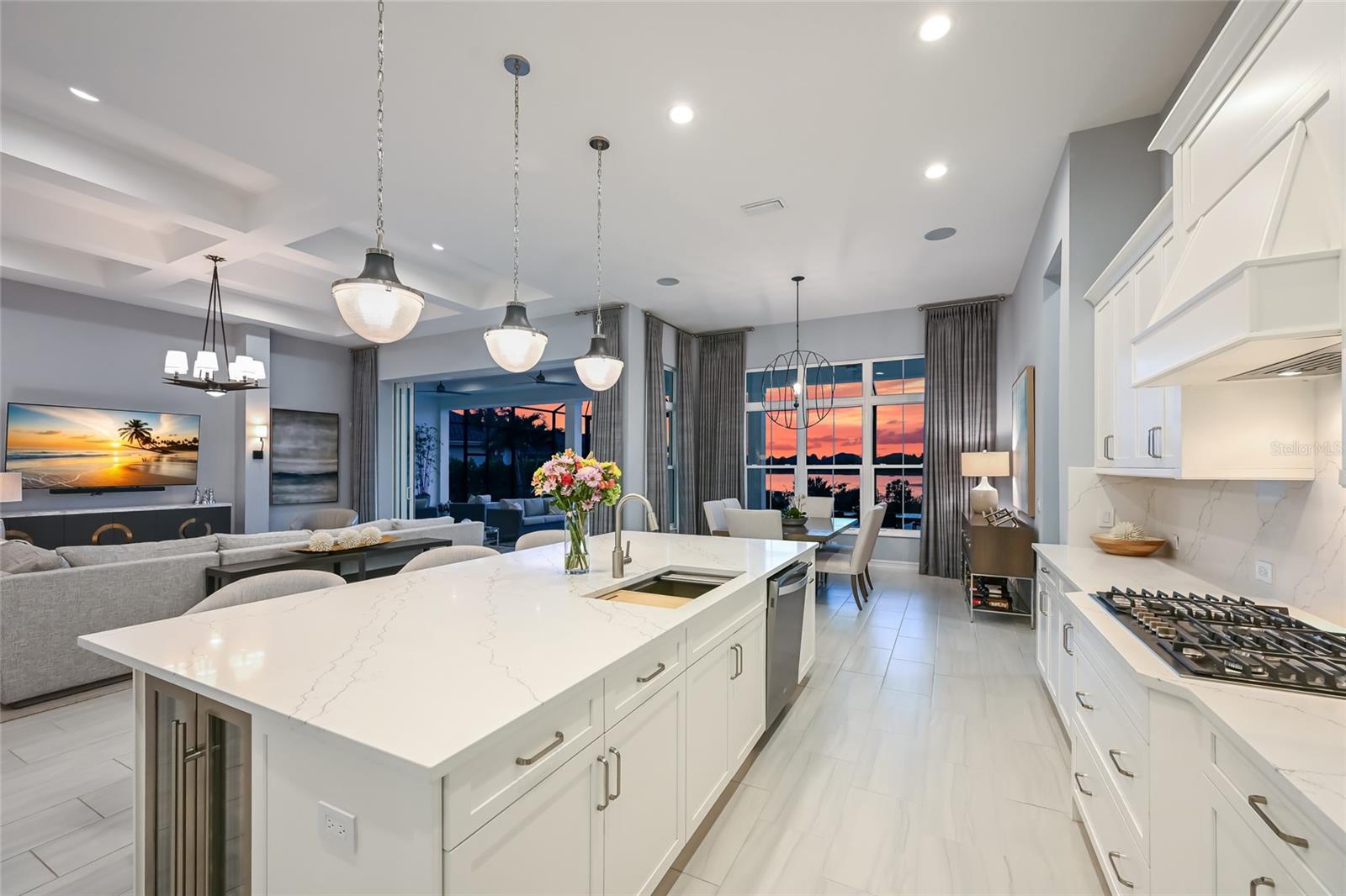 8134 PAVIA WAY, LAKEWOOD RANCH, FL, 34202