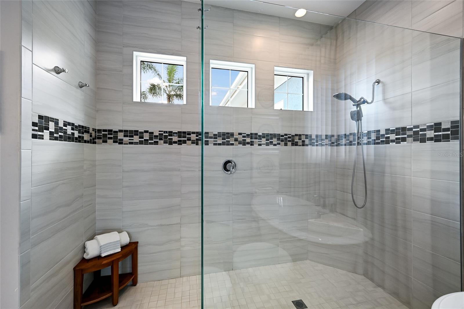 8134 PAVIA WAY, LAKEWOOD RANCH, FL, 34202