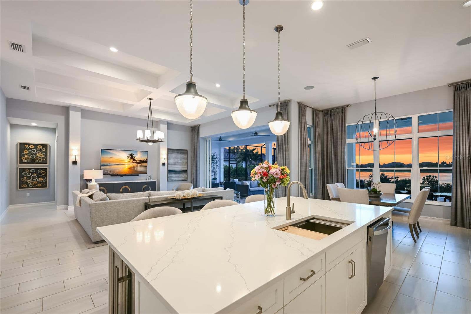 8134 PAVIA WAY, LAKEWOOD RANCH, FL, 34202