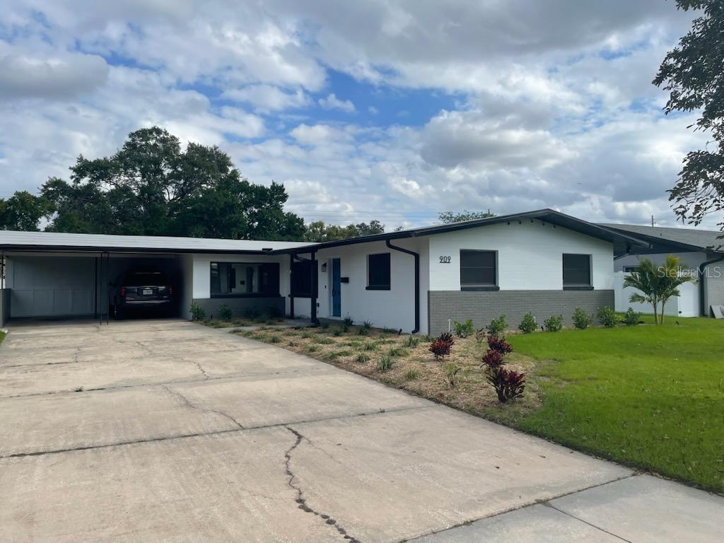 909 MARABON AVE, ORLANDO, FL, 32806