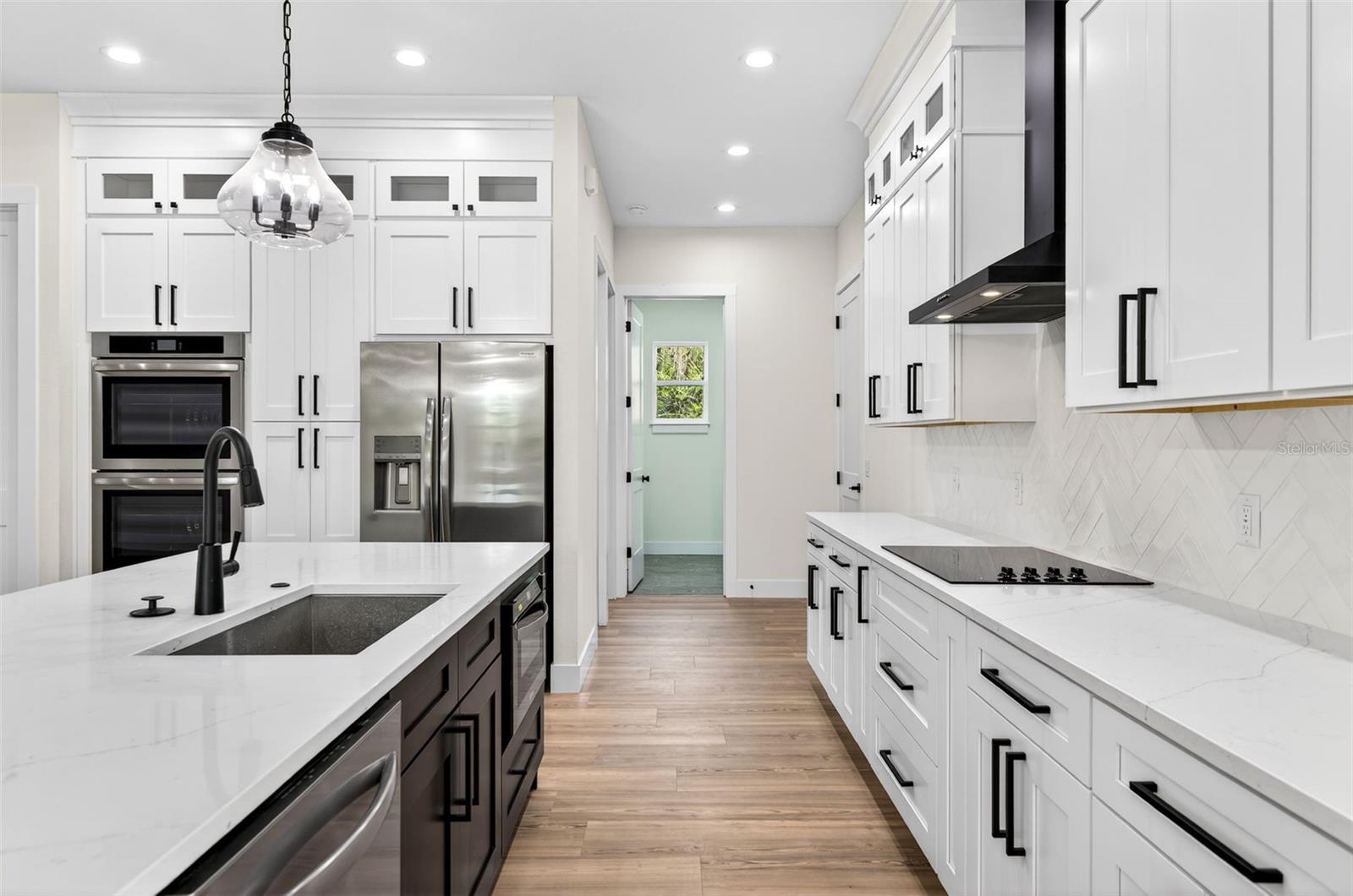 37700 DIXIE AVE, DADE CITY, FL, 33525