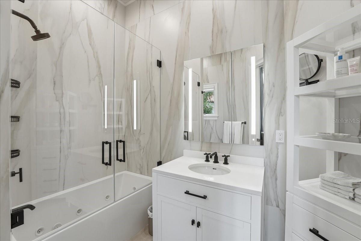 9599 BLANDFORD RD, ORLANDO, FL, 32827