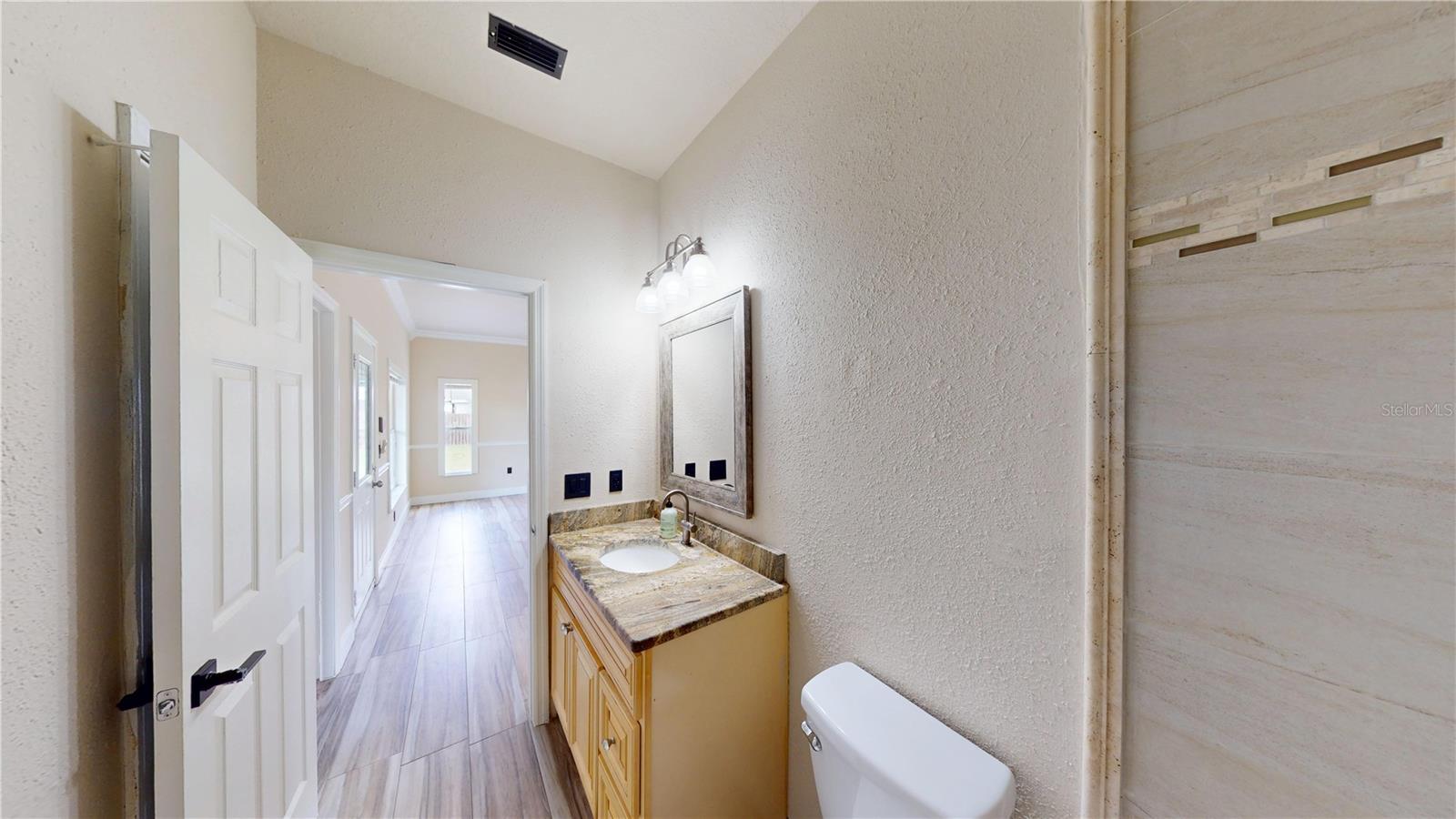 10107 N 14TH ST, TAMPA, FL, 33612