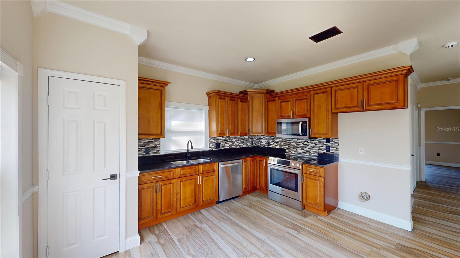 10107 N 14TH ST, TAMPA, FL, 33612