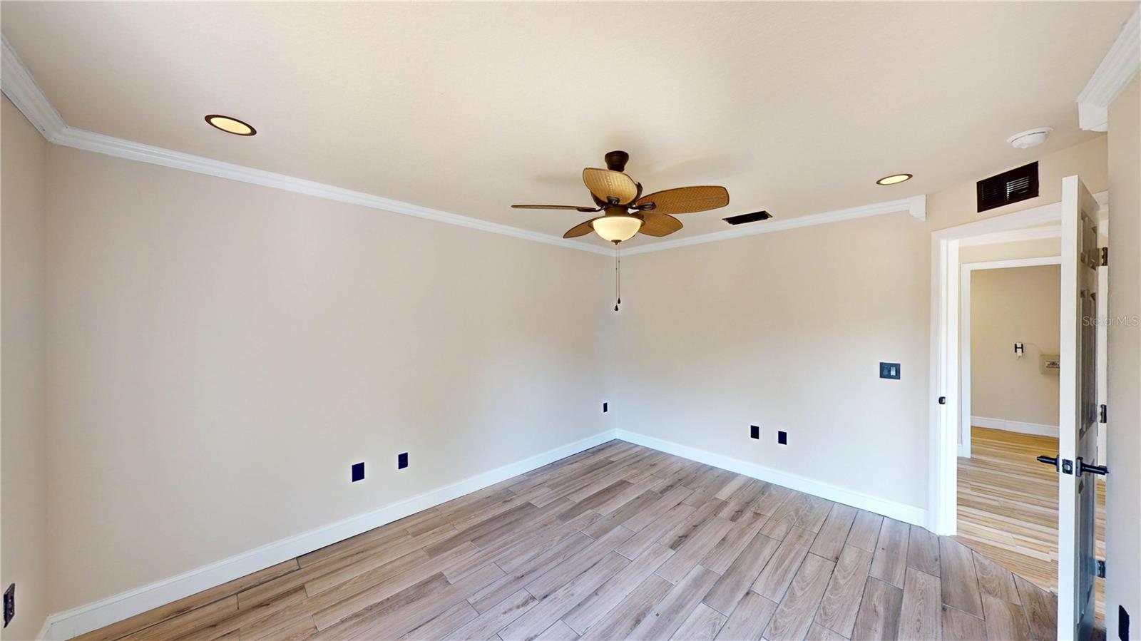 10107 N 14TH ST, TAMPA, FL, 33612
