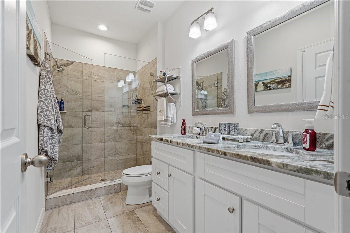 1962 LAKE RIDGE BLVD, CLEARWATER, FL, 33763