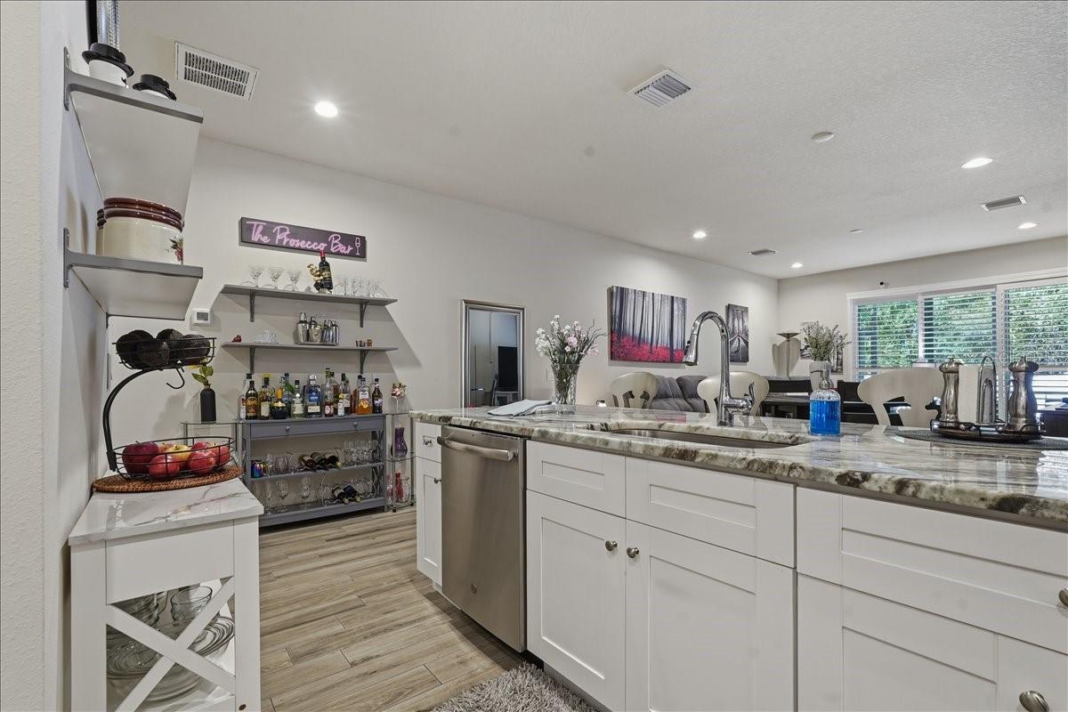 1962 LAKE RIDGE BLVD, CLEARWATER, FL, 33763