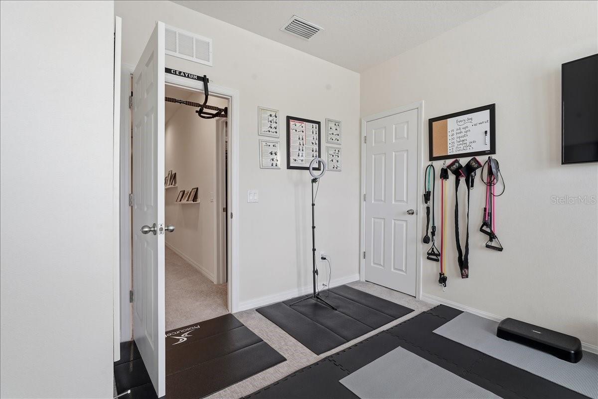 1962 LAKE RIDGE BLVD, CLEARWATER, FL, 33763