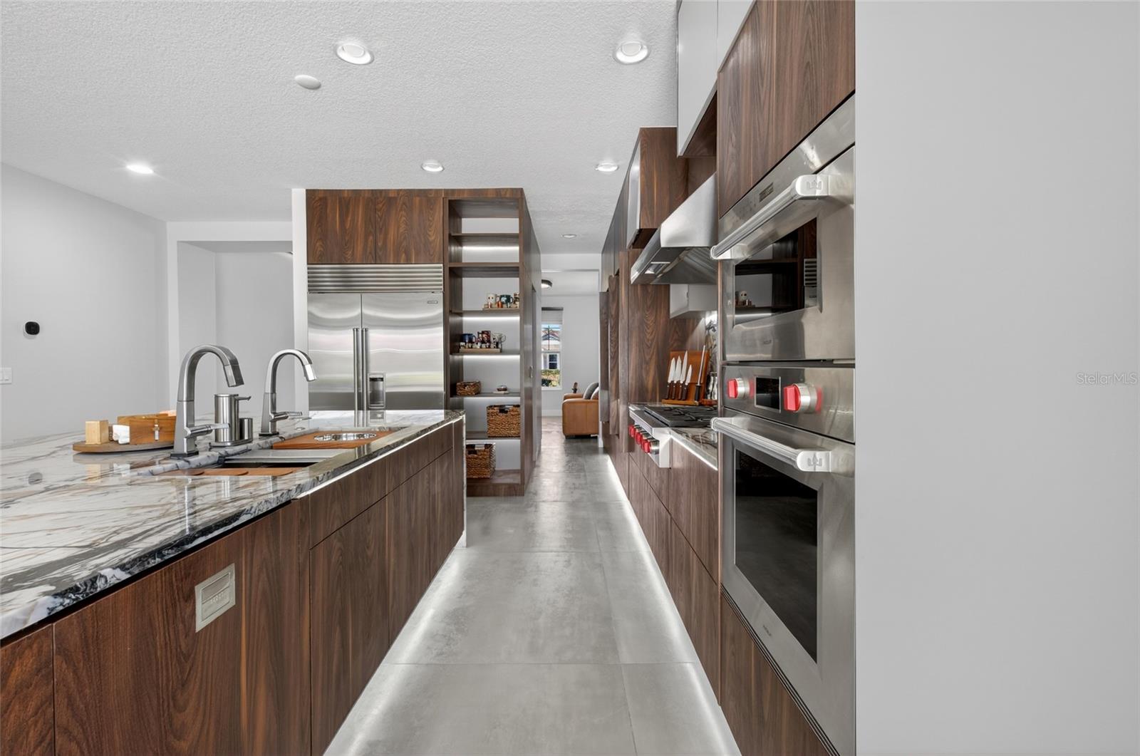 16006 GILDEN WAY, WINTER GARDEN, FL, 34787