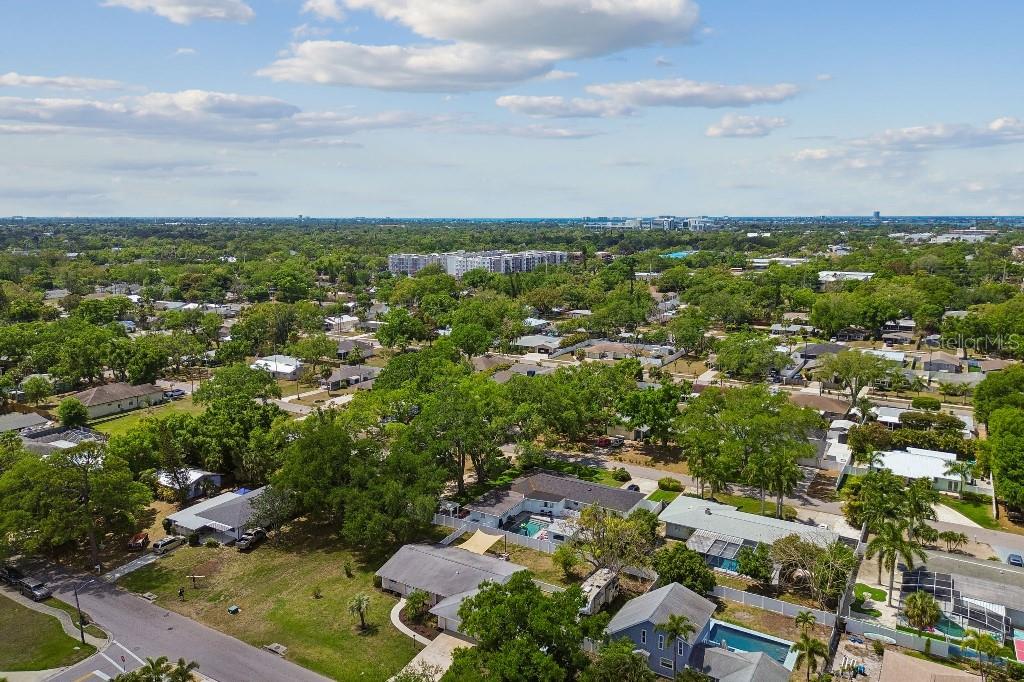 994 S BRINK AVE, SARASOTA, FL, 34237