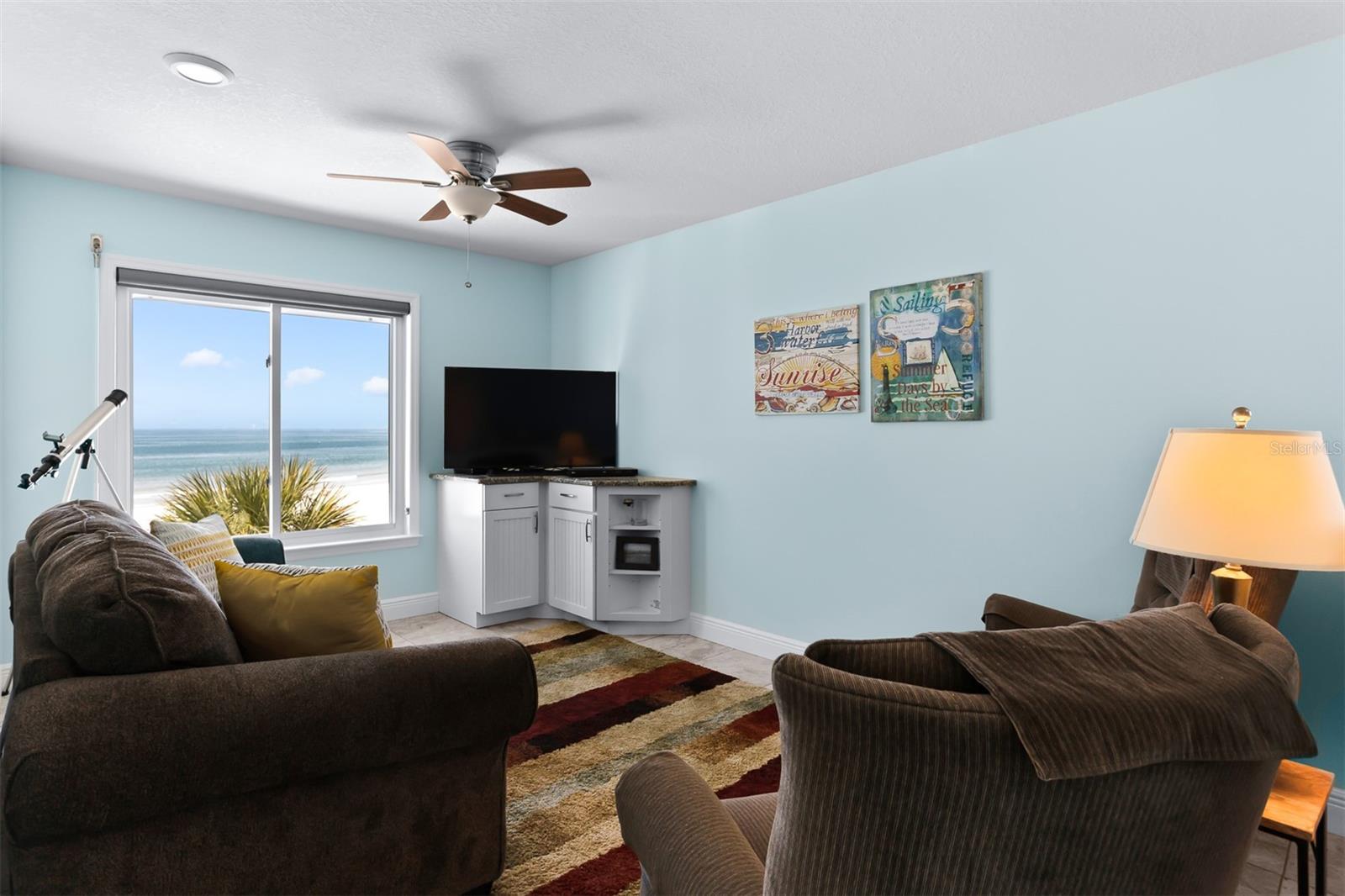 17610 LEE AVE, REDINGTON SHORES, FL, 33708