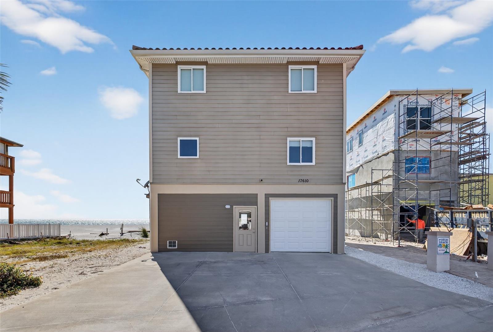 17610 LEE AVE, REDINGTON SHORES, FL, 33708
